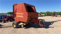 New Holland 688 Baler