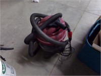 Small shop vacuum