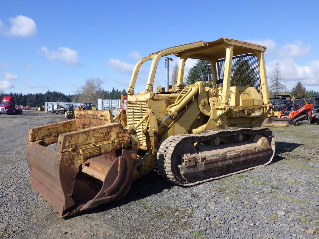 1973 Caterpillar 977L Track Loader