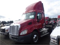2015 Freightliner Cascadia 113 S/A Truck Tractor