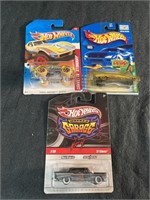 (3) Collector’s Hot Wheels