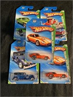 (5) Collector’s Hot Wheels