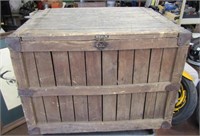 1909 Twins Valley Cargo Crate