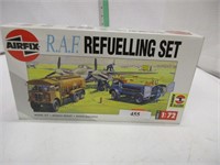 R.A.F. Refuelling Set Model New