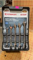 Job, smart, metric ratcheting wrenches