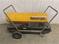 Master 150,000-BTU larger kerosene heater