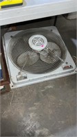 Good size metal blade fan