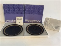 Lladro Collectors Piece & 2-Wedgewood Basalt