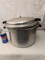 Mirro Matic 16" Canner Large Size