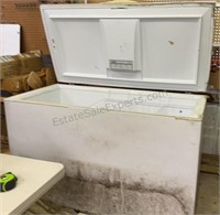 KENMORE FREEZER CHEST GARAGE FREEZER with Home