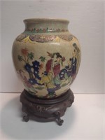 18th-19th Century Chinese Vase Lot 1