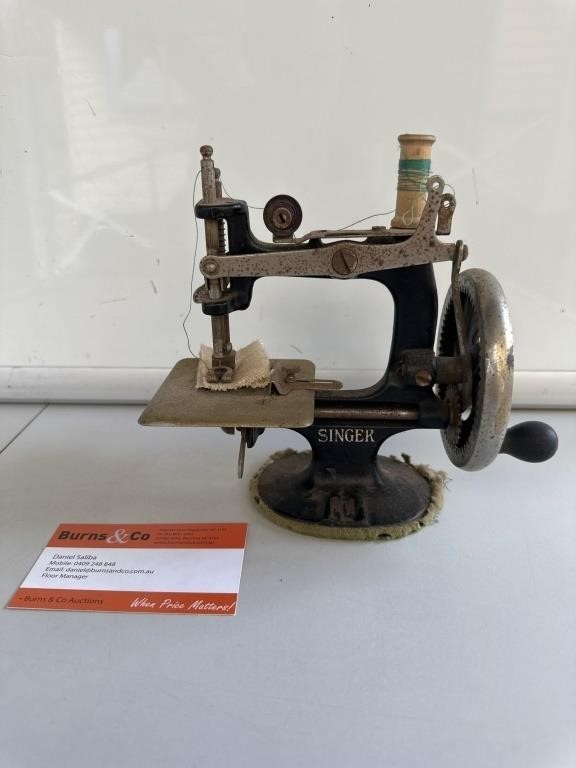 Vintage Miniature Singer Sewing Machine