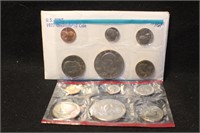 1977 U.S. Mint Set P&D