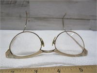 1950'S CAT EYE GLASSES