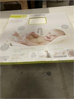 Soft infant tub liner