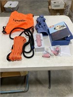 Lead rope and rope pat trimmer vest for an animal