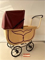 Vintage Dolls Pram L620