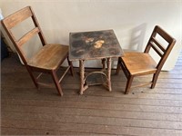 Cane Table & 2 Chairs Suit Childs Play Room /