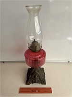 Antique Kerosene Lamp H485