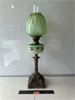 Antique Kerosene Lamp H740