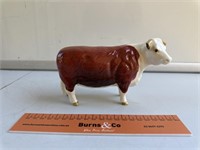 Large Beswick England Hereford Cow L170