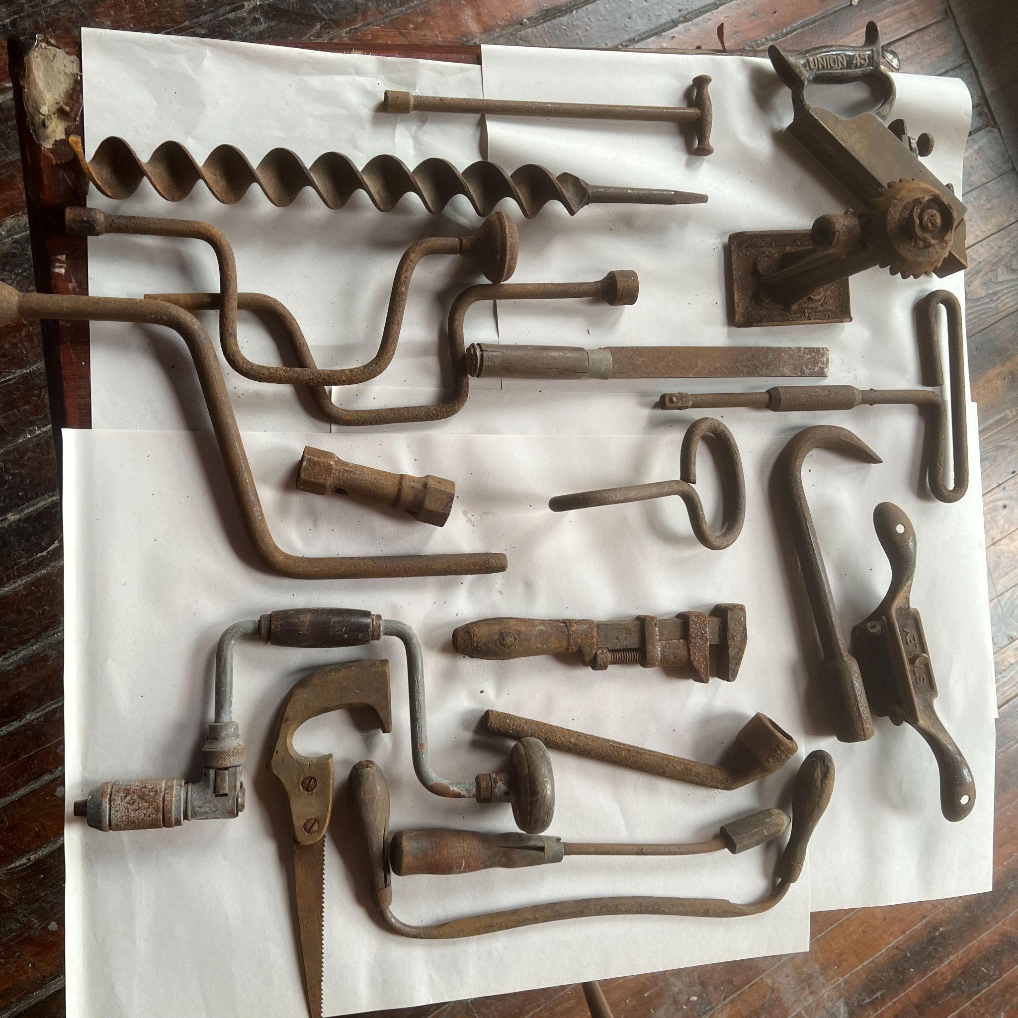 Assorted Metal Hand Tools