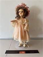 Vintage Doll H440