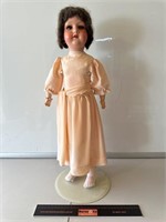 Vintage Doll H580