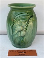 Nice MELROSE Australian Pottery Gum Leaves Vase
