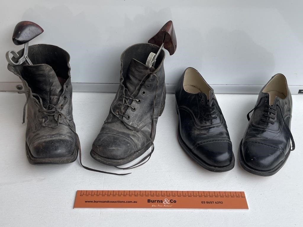 2 x Antique Gentleman’s Shoes / Boots w/- Pair