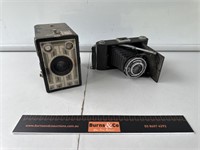 2 x Vintage Cameras inc Boxed Brownie