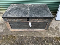 LARGE WOODEN TRUNK WITH TIN OVERLAY ON THE LID