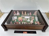 Vintage Dolls Display in Cabinet. Cabinet 580x410