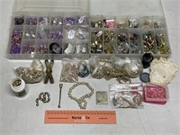 Selection Jewellery / Costume Jewellery