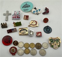 Traveling pin collection and change