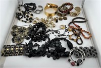 Fashion jewelry - beads - watches - rings