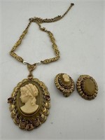 Vintage W German Ornate Cameo Necklace