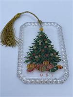 VINTAGE AVON 1987 Christmas Tree Ornament Lead