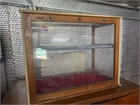 Vintage Display Cabinet 660x530