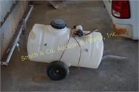 25 GAL PULL BEHIND SPRAY TANK WITH PUMP