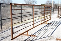 24' HD MOBILE CATTLE PANEL WITH 11'10" GATE