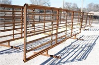 24' HD MOBILE CATTLE PANEL WITH 11'10" GATE