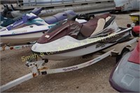 YAMAHA WAVE RUNNER ON SINGLE AXLE TRAILER