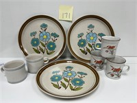 Royal Prestige Premiere Cups Country Manor Plates