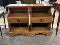 Pair Of Ethan Allen 1 Drawer Nightstands