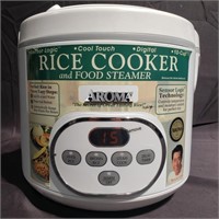 Rice cooker with spoons and Instructions