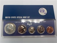 OF) 1967 special mint set with silver half dollar