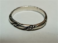 OF) 925 sterling silver ring size 8