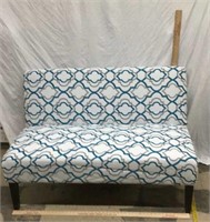 NW) NICE, LIGHTWEIGHT LOVE SEAT,JUST RECOVERED IT!