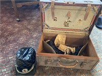 Vintage Masonic hat and suitcase